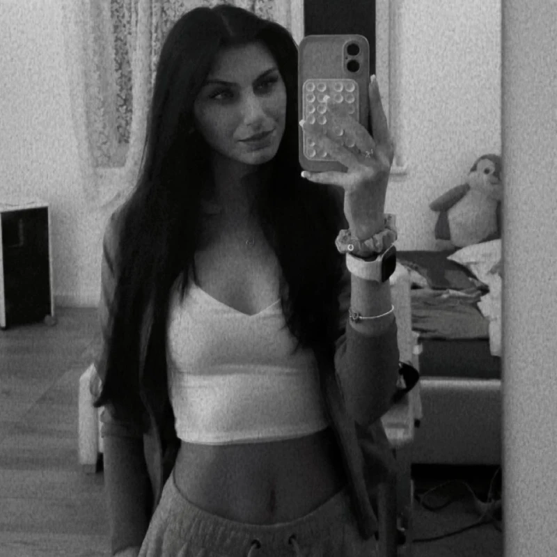 VelvetStep_Secret