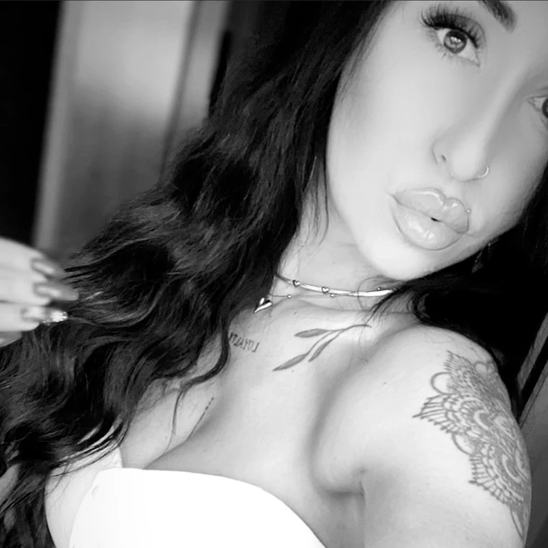 Zoe-Ink