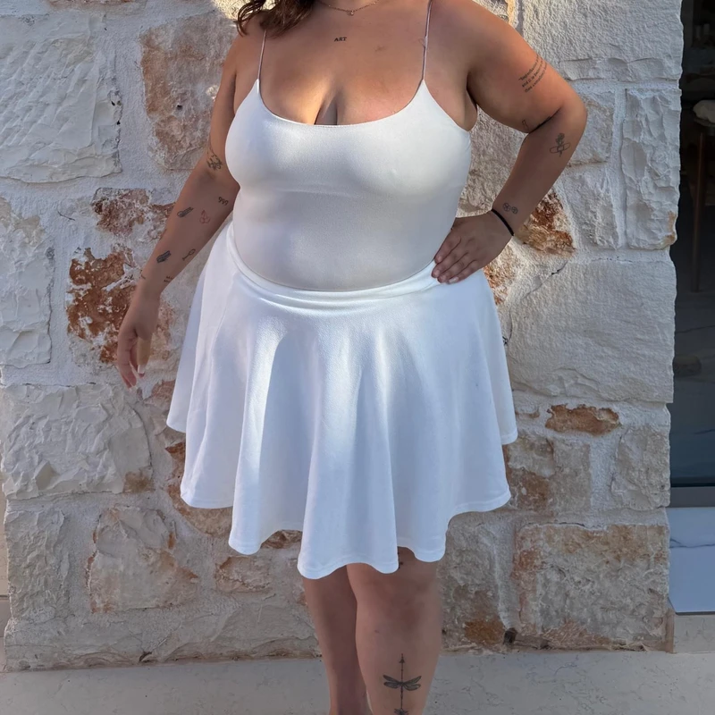 SexylittleLaura
