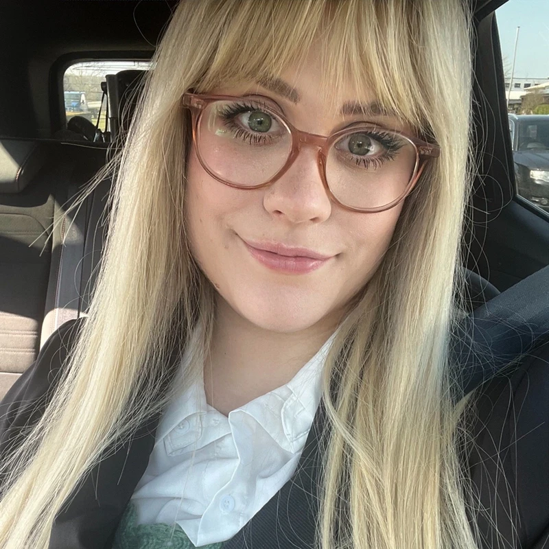 Mira_More