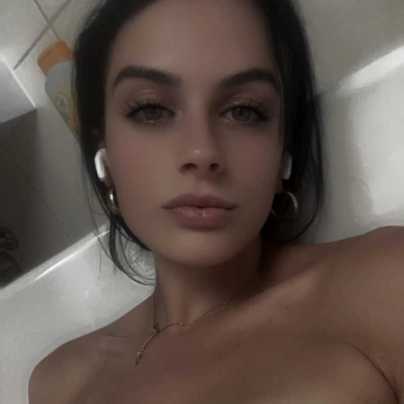 BadBunnyXO