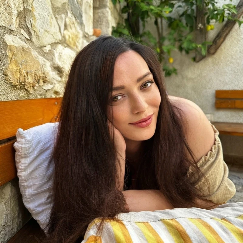 Alizee_Bonita