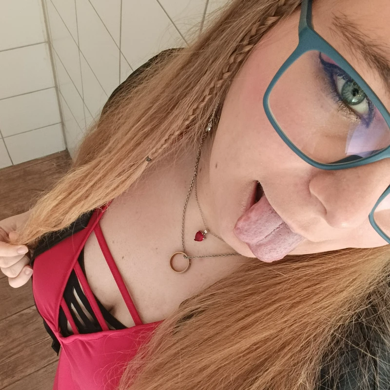 Mrs_Grey1002