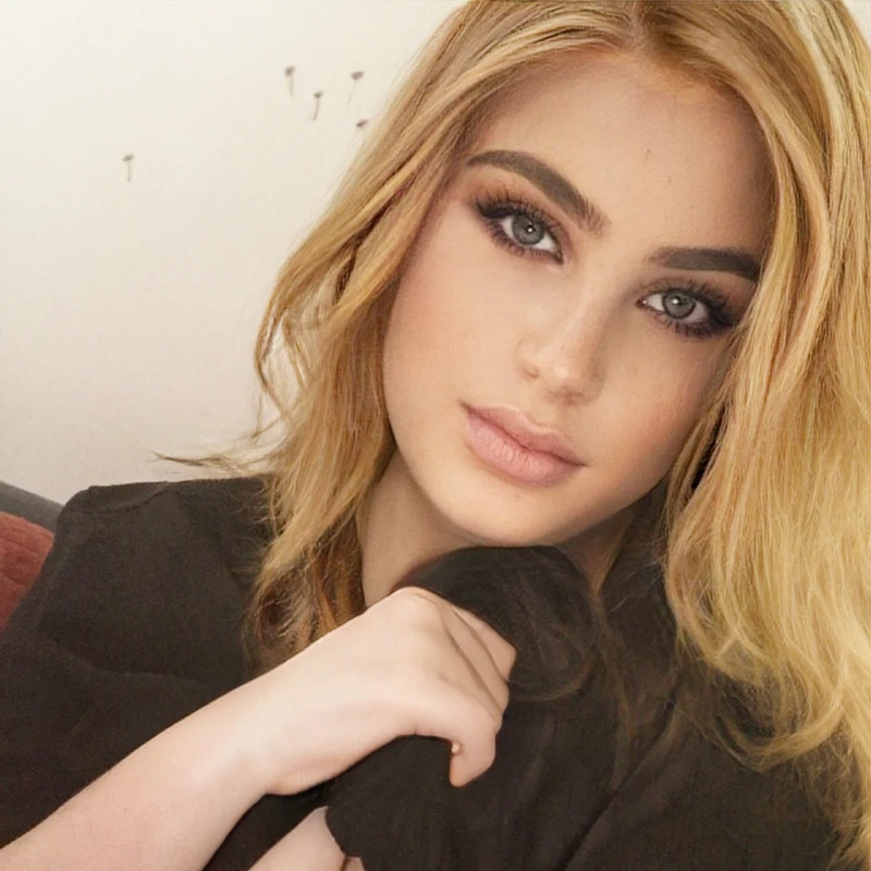 Lara-Mia22