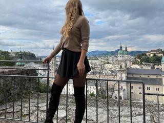 lanarayes-hot